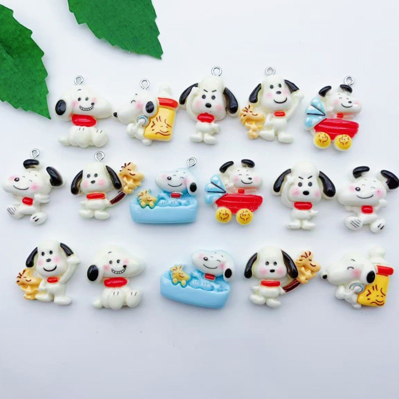 Resin Craft Projects - 12 colgantes de resina con forma